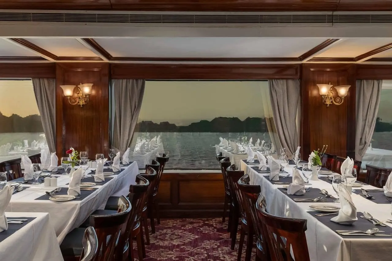 Restaurant aboard the Radamis II Nile Cruise Nile cruise